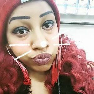 Meet your Posher, Briana